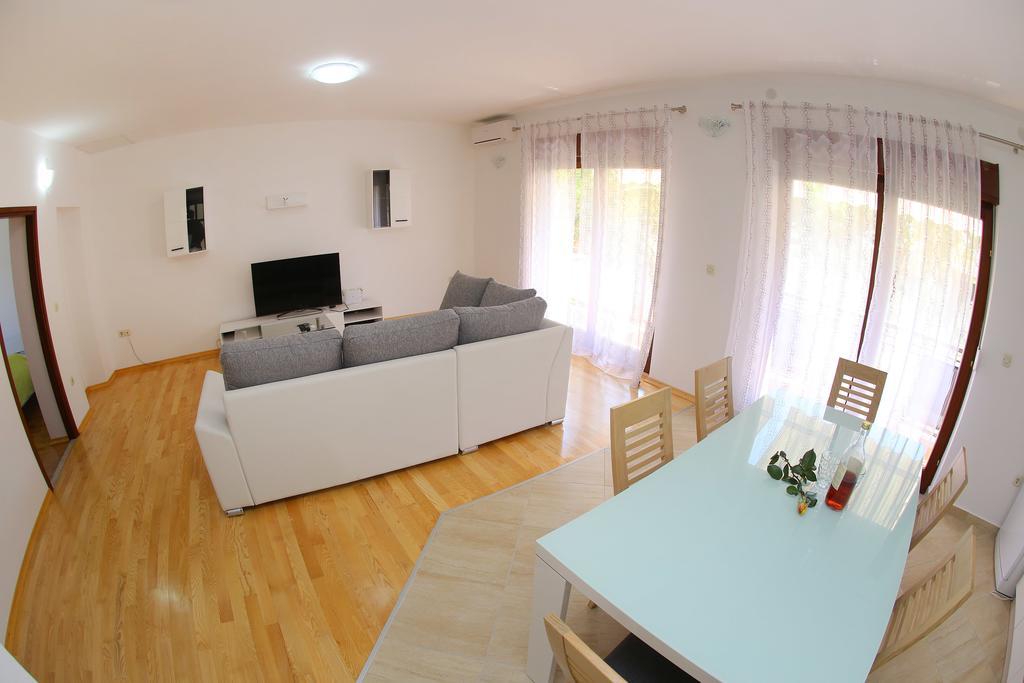 Apartment Borik Beach 86 ザダル エクステリア 写真