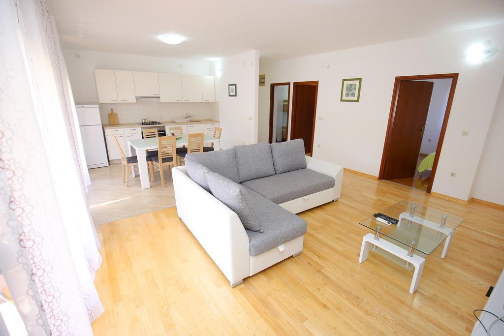 Apartment Borik Beach 86 ザダル エクステリア 写真